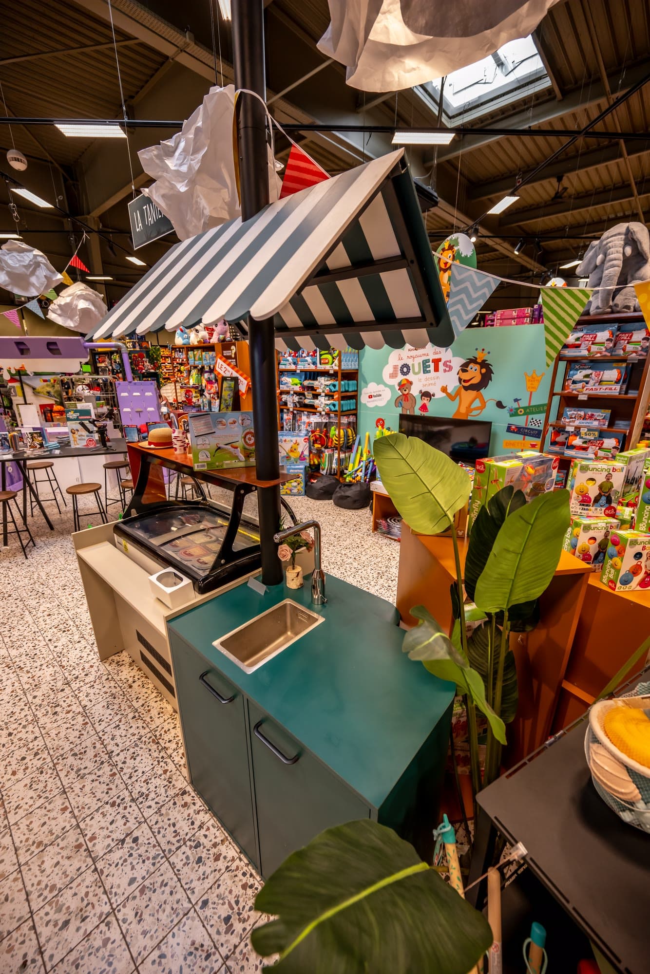 Ice cream kiosk counter in a store