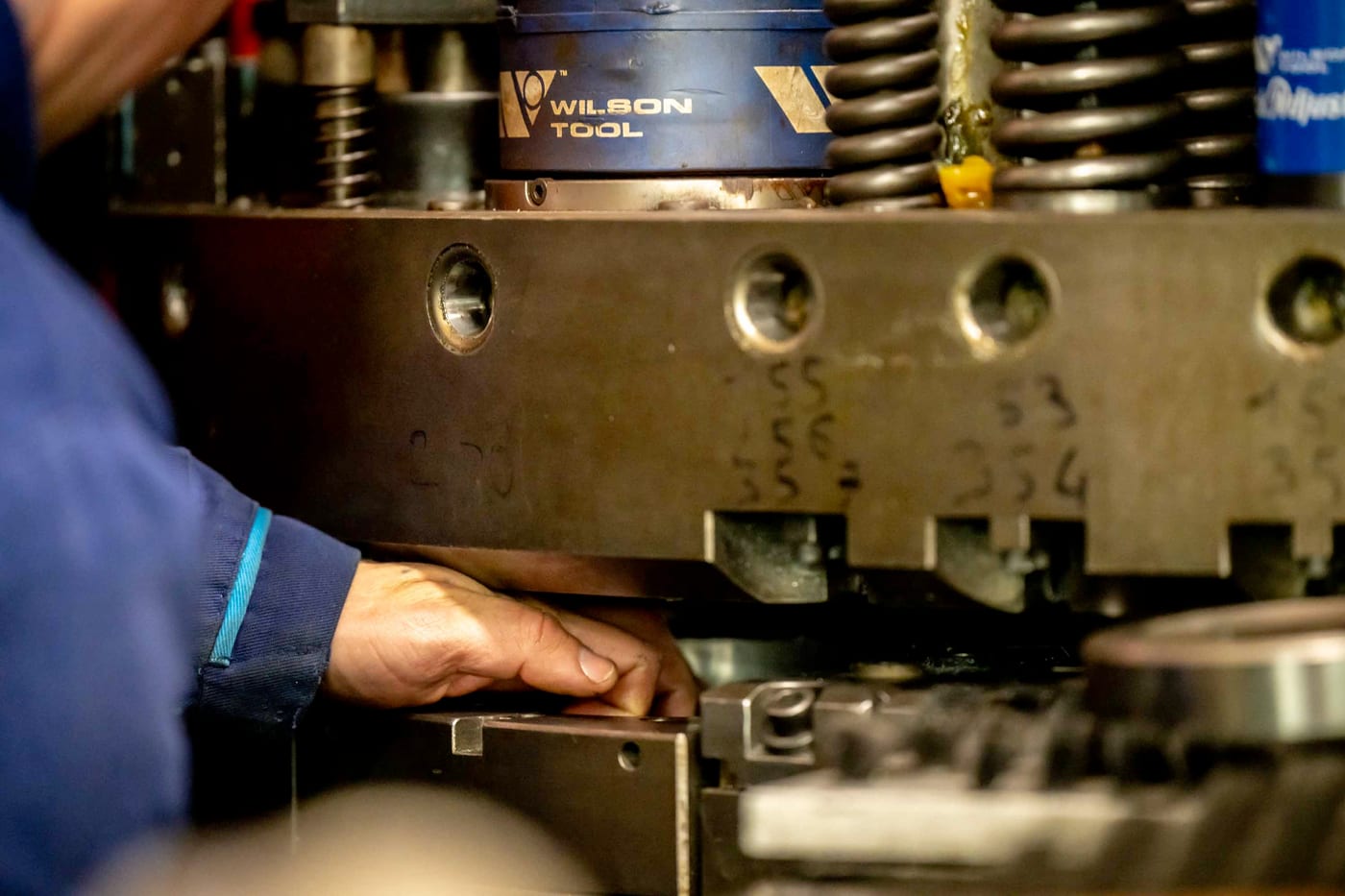 Poinçonnage · Outillage Wilson Tool